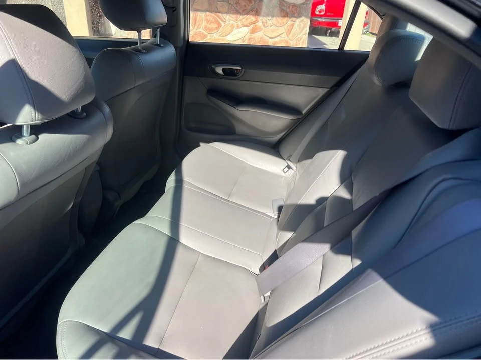 2011 Honda Civic 8th Gen - Image 6 of 7