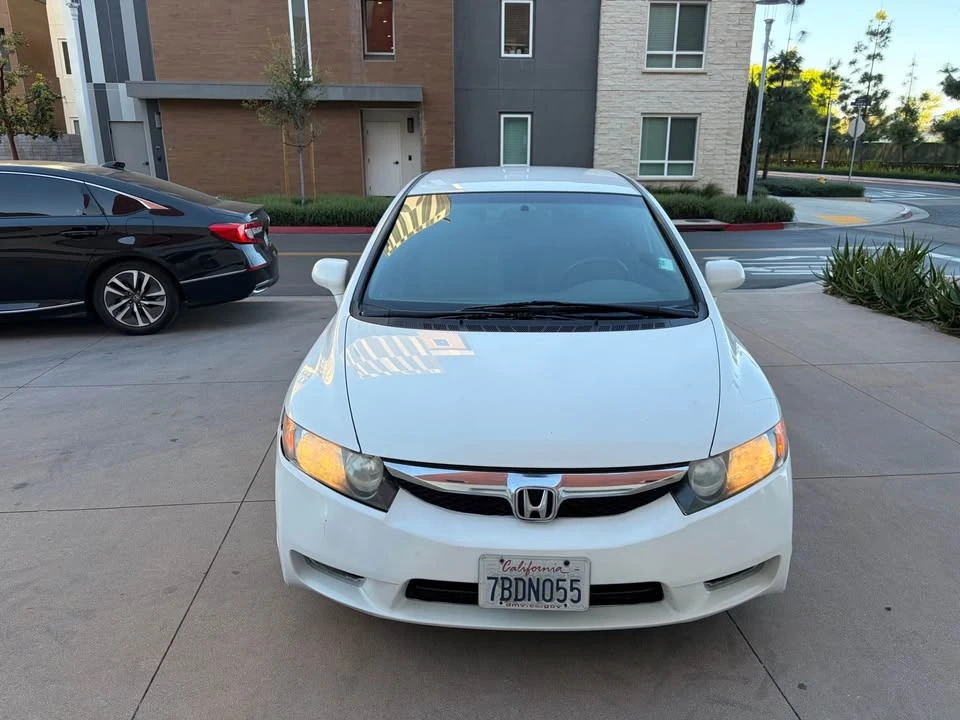 2011 Honda Civic 8th Gen - Image 5 of 18