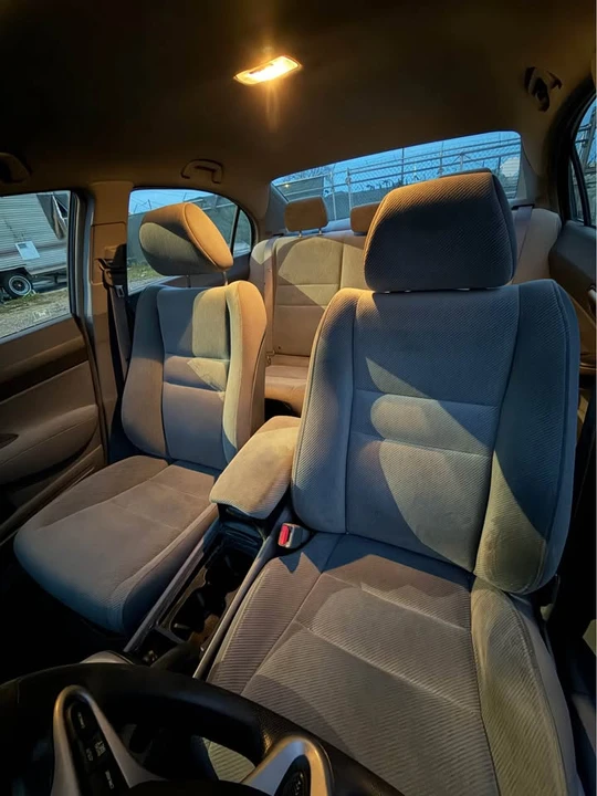 2011 Honda Civic 8th Gen - Image 11 of 13