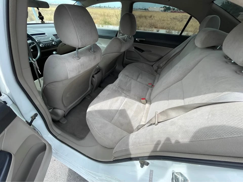 2011 Honda Civic 8th Gen - Image 11 of 12