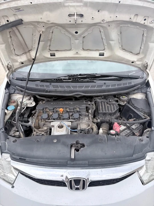 2011 Honda Civic 8th Gen - Image 15 of 15
