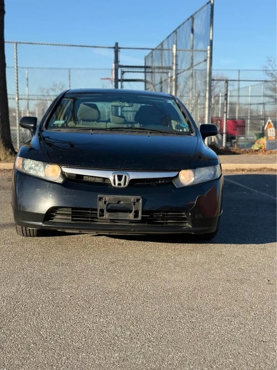 2011 Honda Civic 8th Gen - Image 4 of 16