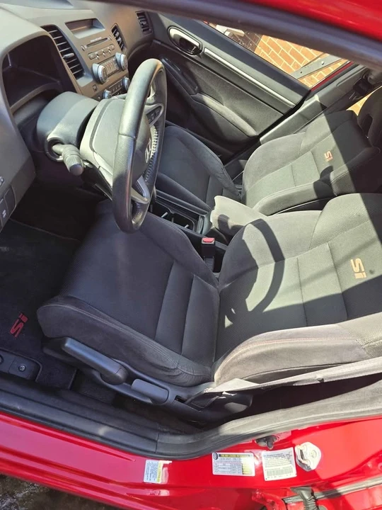 2011 Honda Civic Si 8th Gen - Image 8 of 20