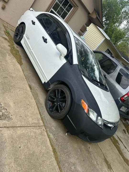2011 Honda Civic Si 8th Gen - Image 2 of 5