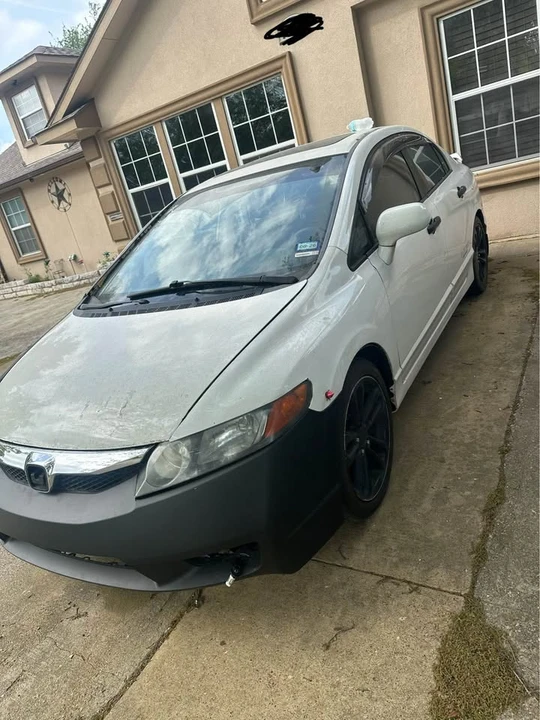 2011 Honda Civic Si 8th Gen - Image 3 of 5