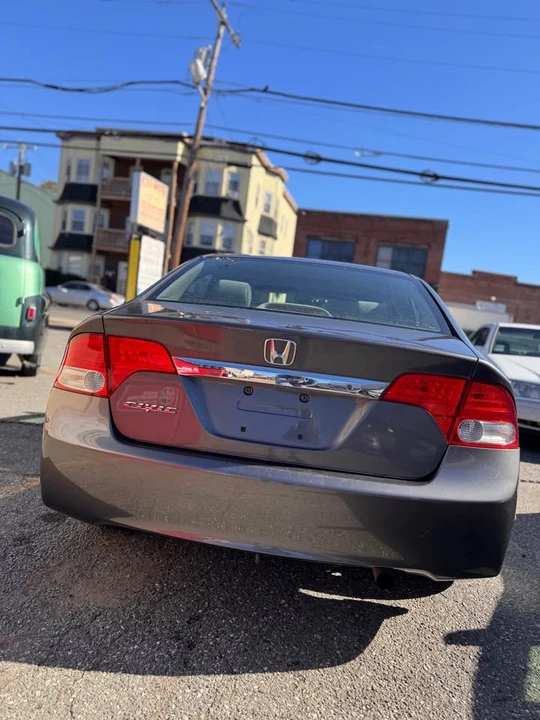 2011 Honda Civic 8th Gen - Image 17 of 17