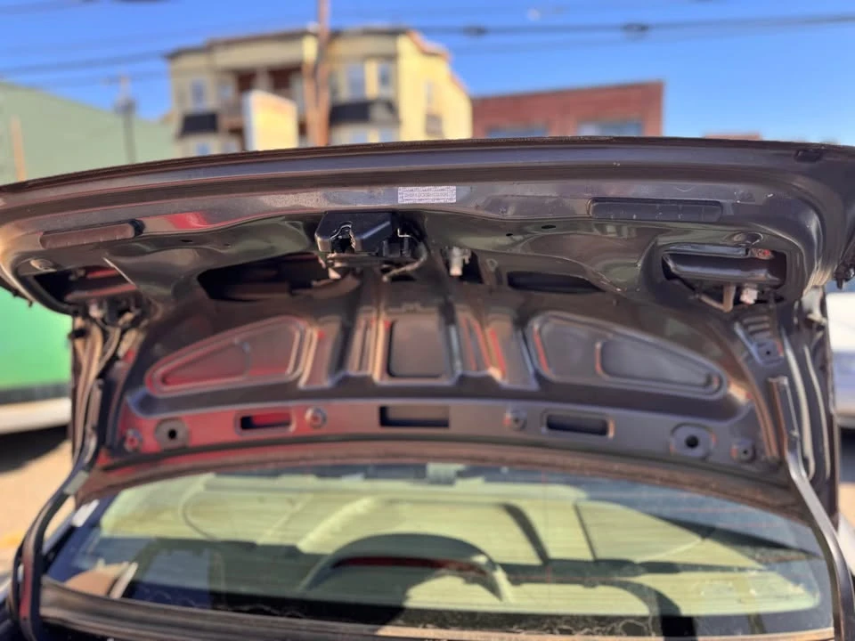 2011 Honda Civic 8th Gen - Image 16 of 17