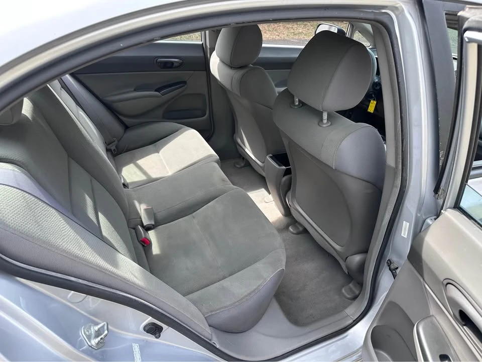 2011 Honda Civic 8th Gen - Image 13 of 14