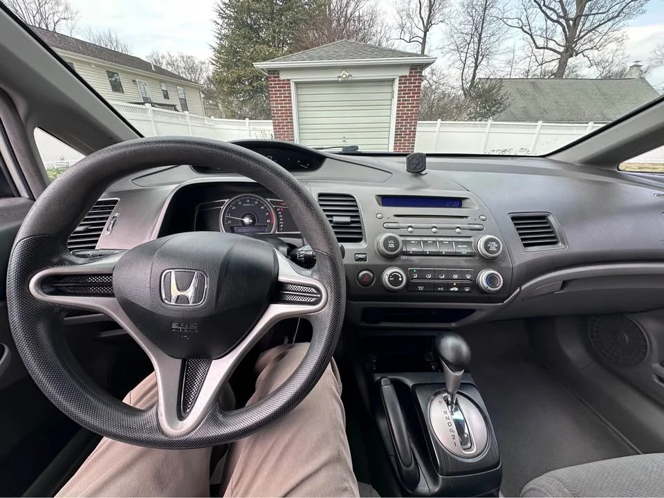 2011 Honda Civic 8th Gen - Image 11 of 14