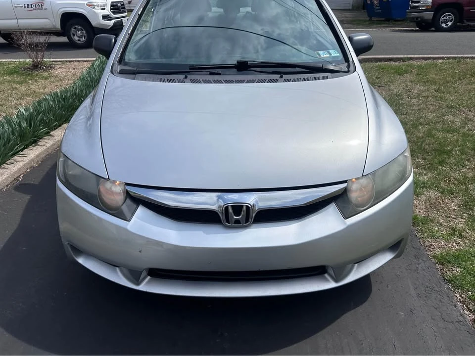 2011 Honda Civic 8th Gen - Image 3 of 14