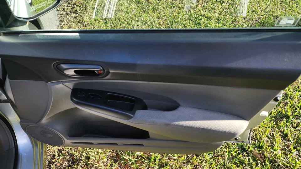 2011 Honda Civic 8th Gen - Image 17 of 19