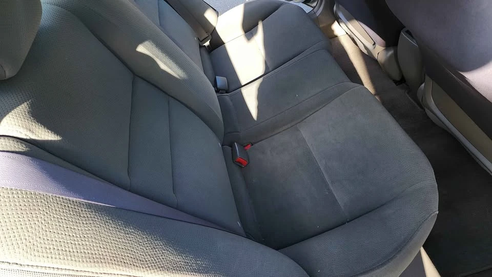 2011 Honda Civic 8th Gen - Image 15 of 19