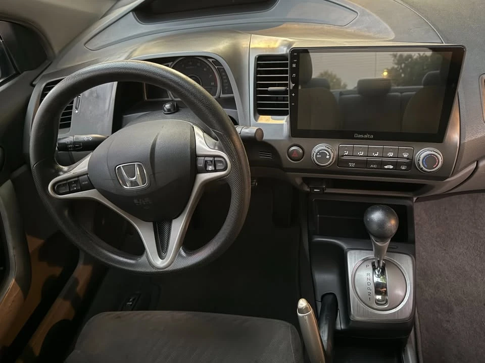 2011 Honda Civic 8th Gen - Image 7 of 10