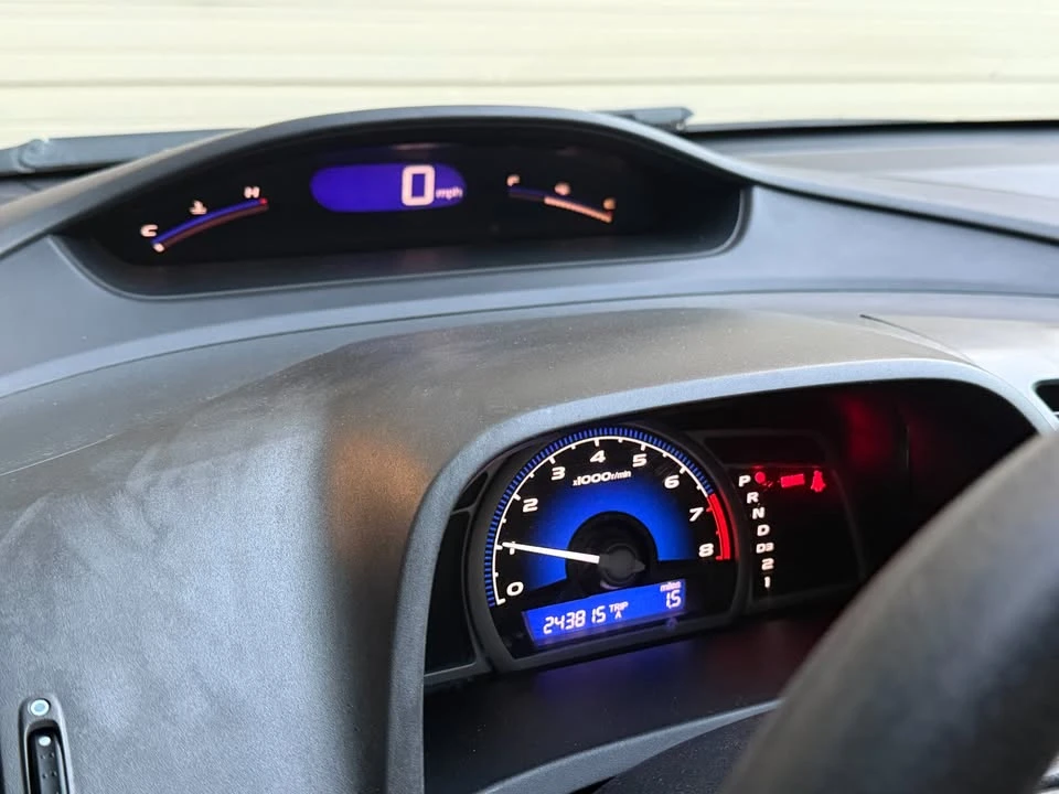 2011 Honda Civic 8th Gen - Image 8 of 10