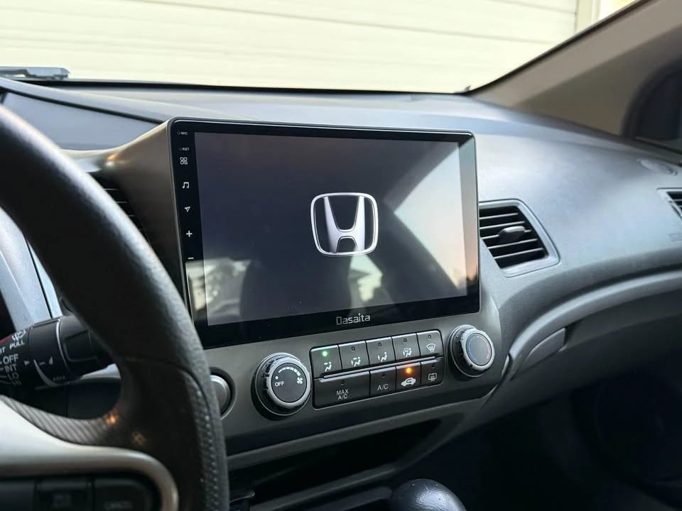 2011 Honda Civic 8th Gen - Image 9 of 10
