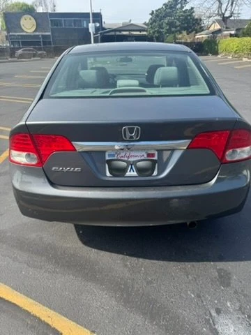 2011 Honda Civic 8th Gen - Image 10 of 17
