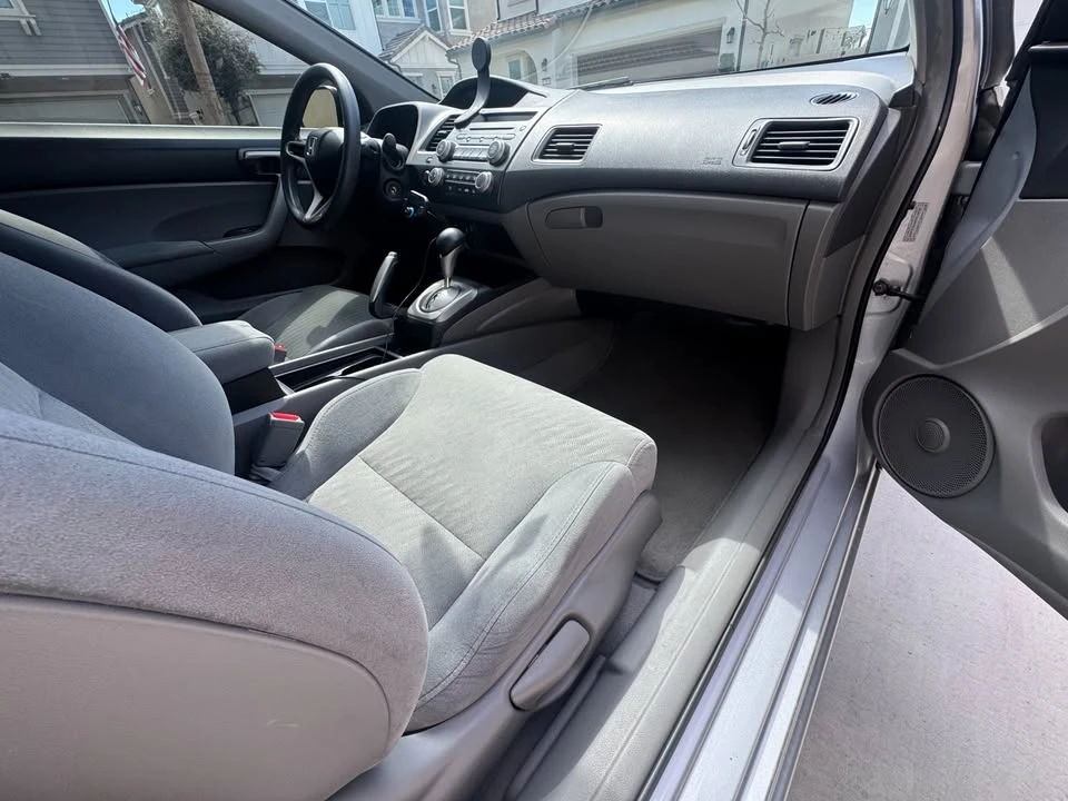 2011 Honda Civic 8th Gen - Image 11 of 13