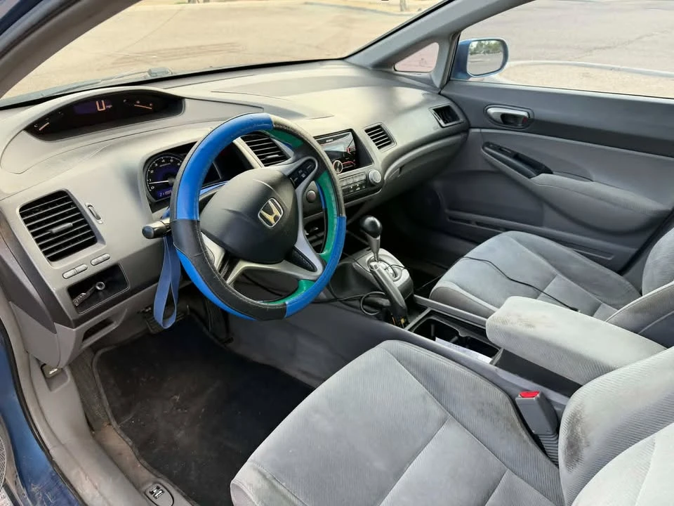 2011 Honda Civic 8th Gen - Image 7 of 13