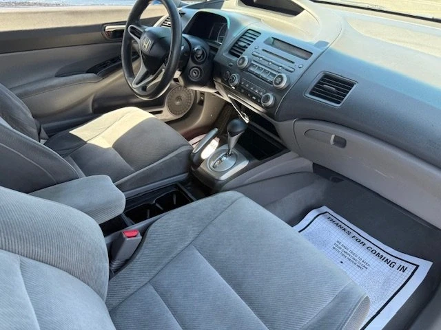 2011 Honda Civic 8th Gen - Image 15 of 19