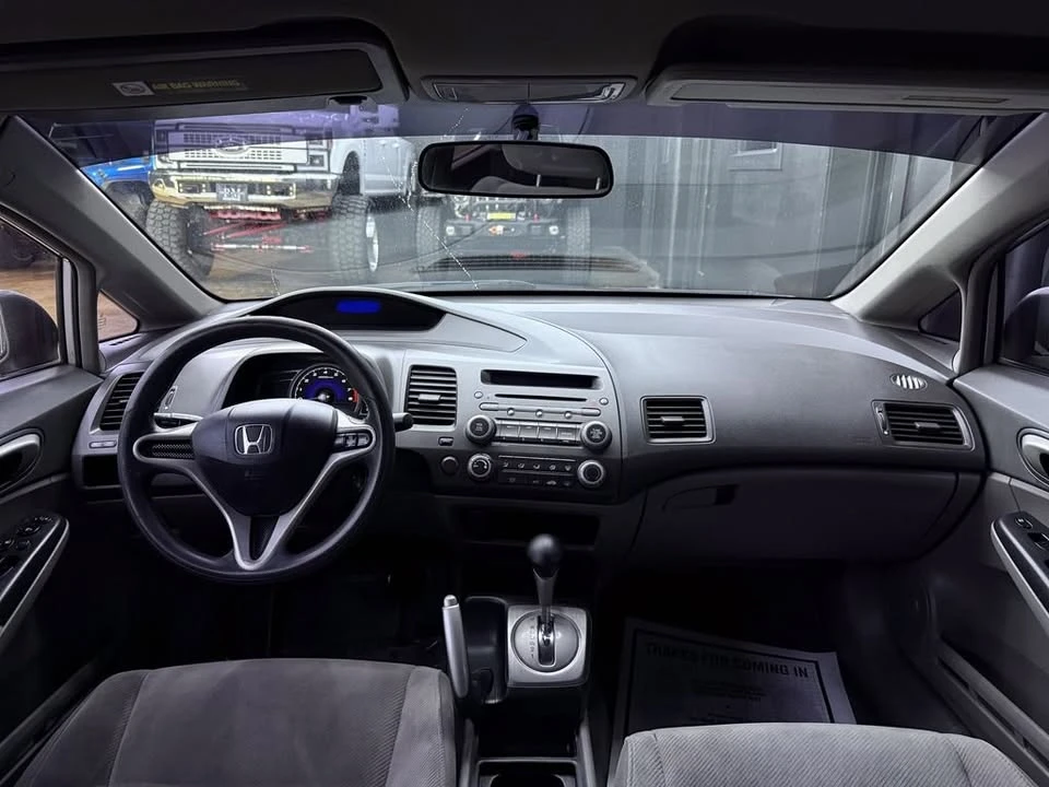 2011 Honda Civic 8th Gen - Image 18 of 20