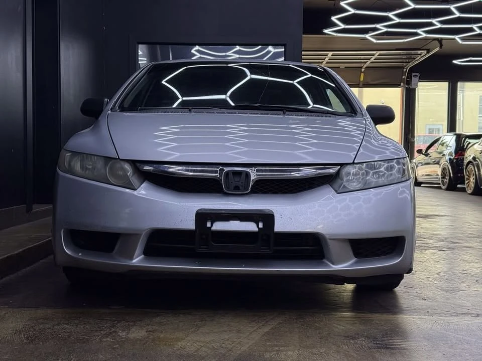 2011 Honda Civic 8th Gen - Image 2 of 20