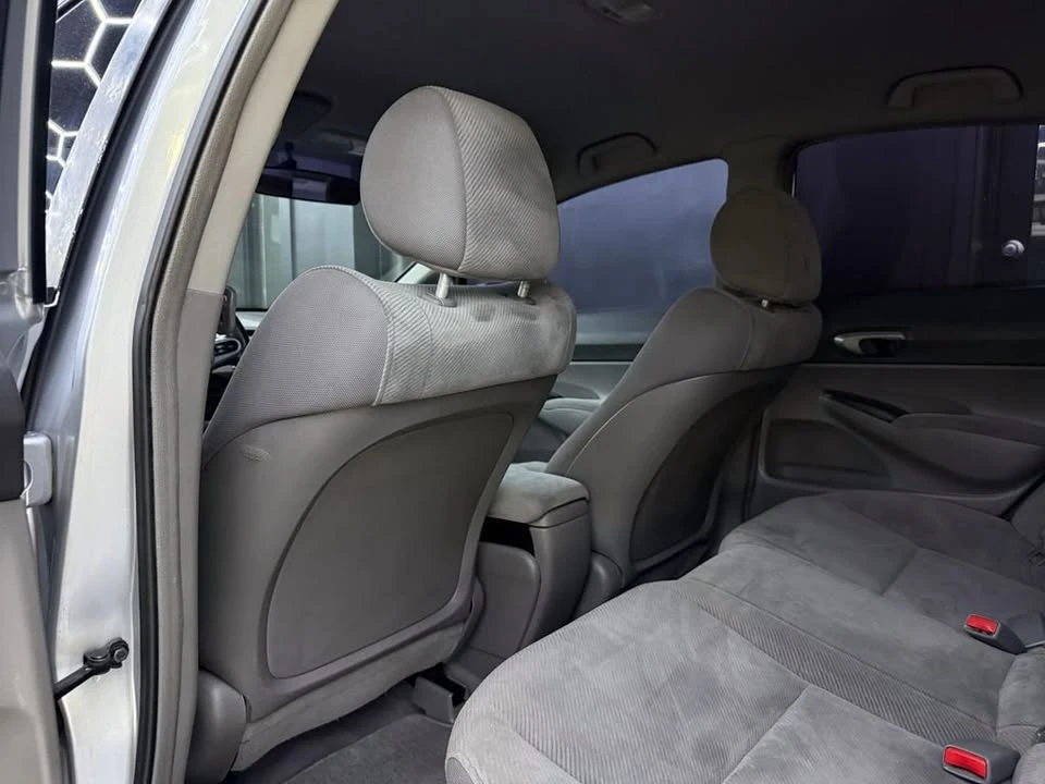 2011 Honda Civic 8th Gen - Image 16 of 19