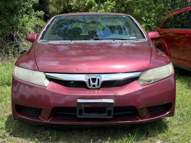 2011 Honda Civic 8th Gen - Image 2 of 6