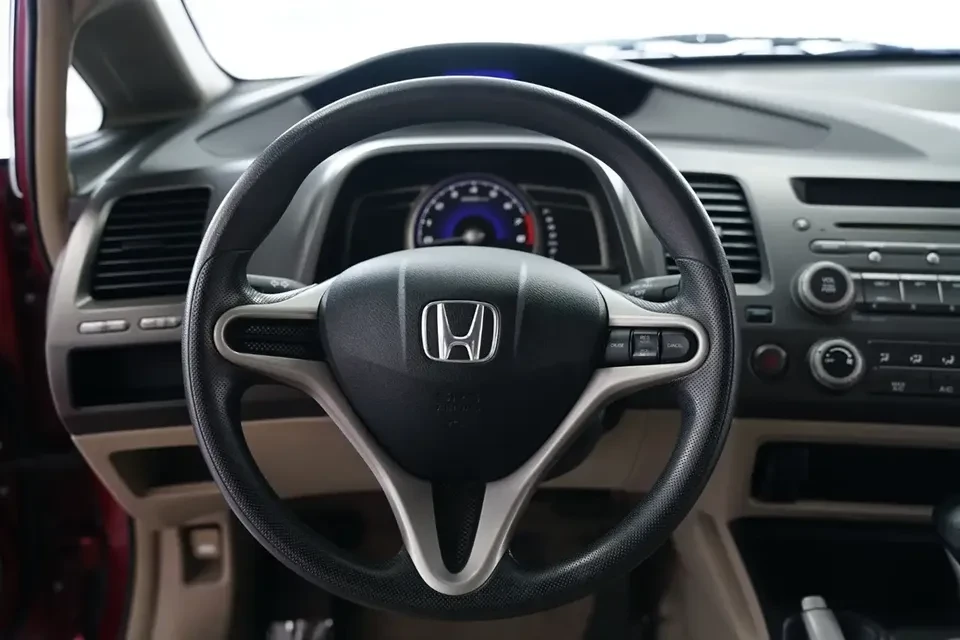 2011 Honda Civic 8th Gen - Image 15 of 18