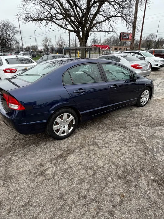 2011 Honda Civic 8th Gen - Image 5 of 14
