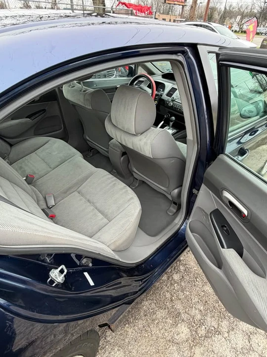 2011 Honda Civic 8th Gen - Image 14 of 14