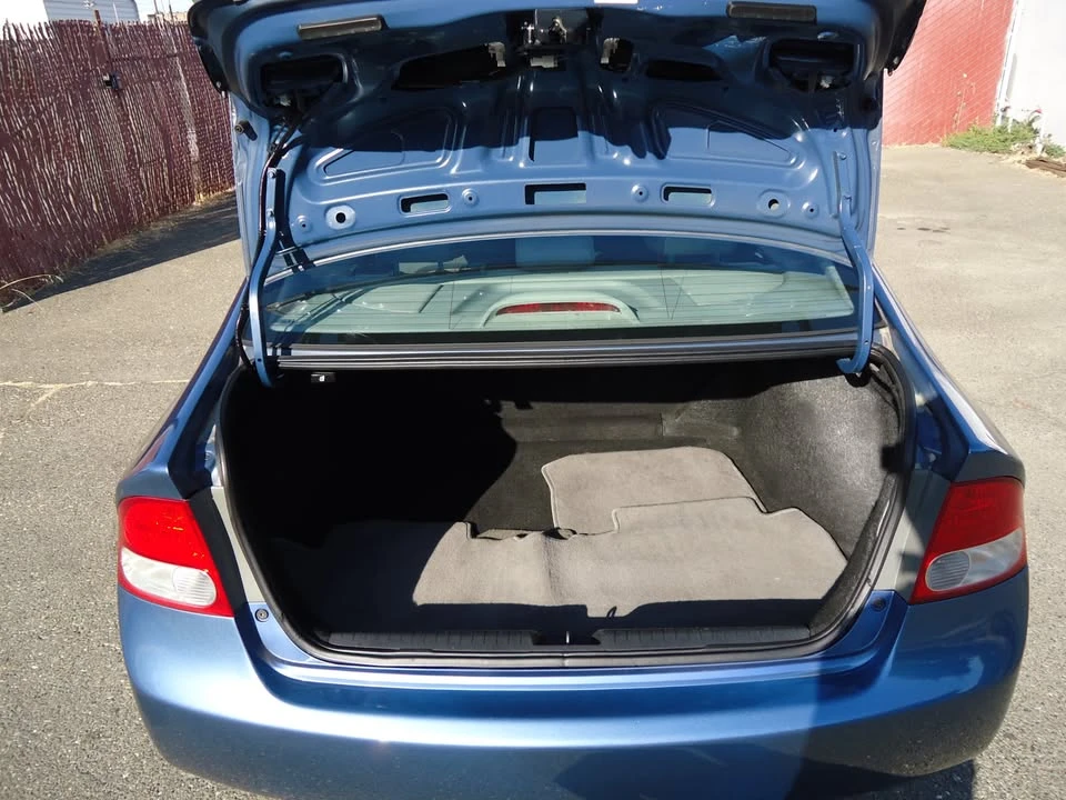 2011 Honda Civic 8th Gen - Image 14 of 17