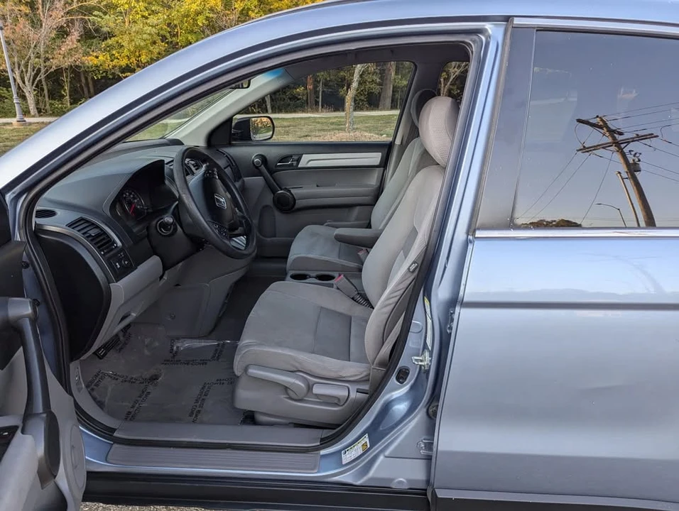 2011 Honda CR-V 3rd Gen - Image 10 of 15