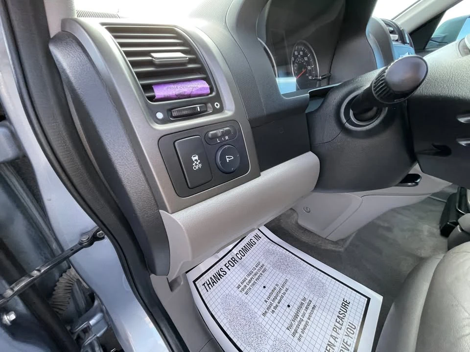 2011 Honda CR-V 3rd Gen - Image 15 of 20
