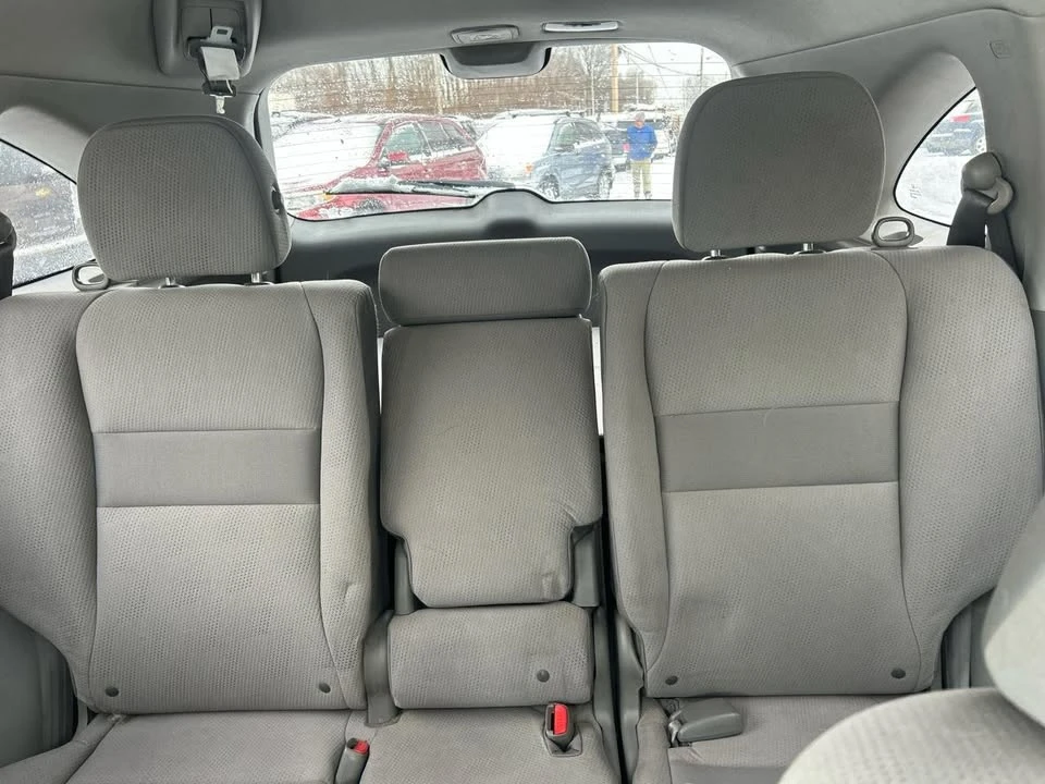 2011 Honda CR-V 3rd Gen - Image 17 of 17