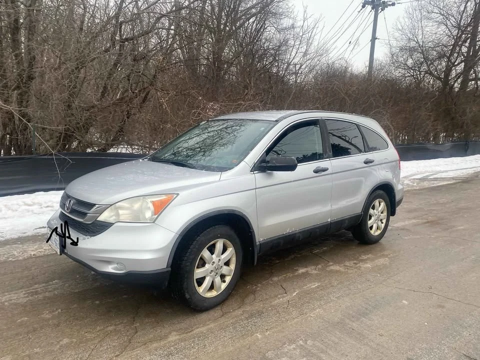 2011 Honda CR-V 3rd Gen - Image 2 of 6