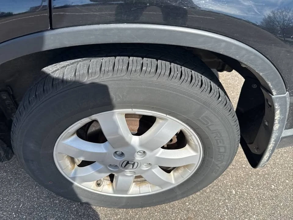 2011 Honda CR-V 3rd Gen - Image 14 of 15