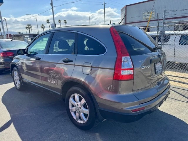 2011 Honda CR-V 3rd Gen - Image 2 of 14