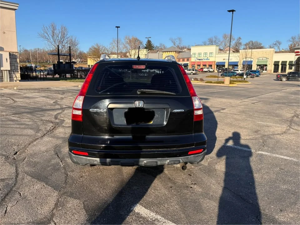 2011 Honda CR-V 3rd Gen - Image 3 of 7