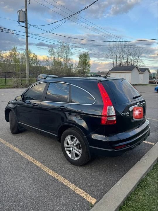 2011 Honda CR-V 3rd Gen - Image 3 of 7