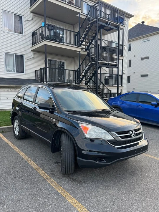 2011 Honda CR-V 3rd Gen - Image 2 of 7