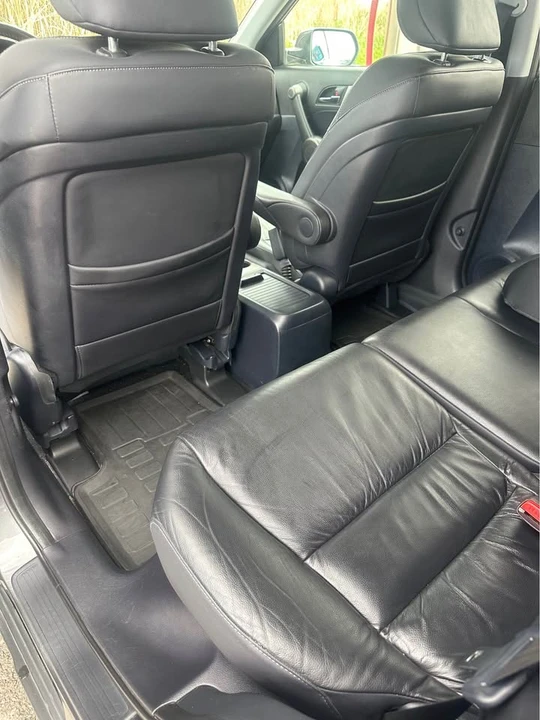 2011 Honda CR-V 3rd Gen - Image 13 of 18