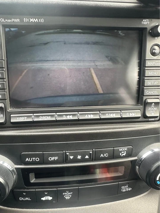 2011 Honda CR-V 3rd Gen - Image 15 of 18