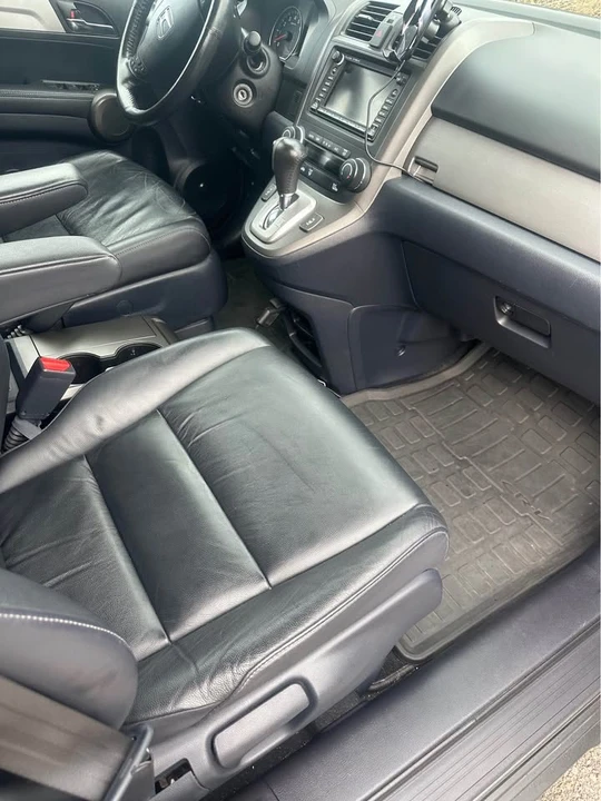 2011 Honda CR-V 3rd Gen - Image 10 of 18