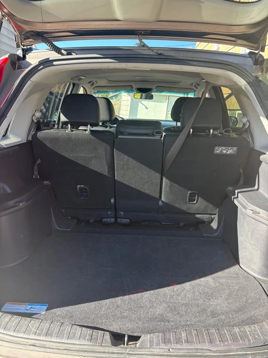 2011 Honda CR-V 3rd Gen - Image 5 of 16