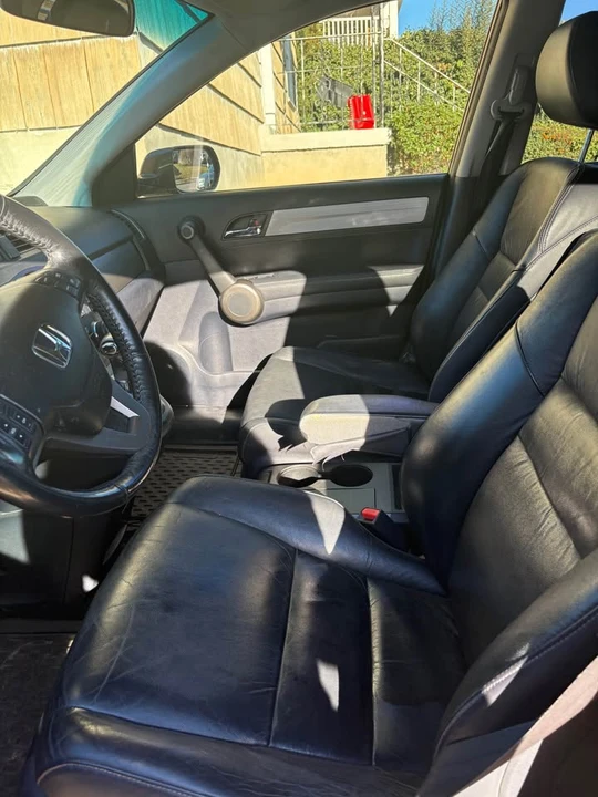 2011 Honda CR-V 3rd Gen - Image 9 of 16