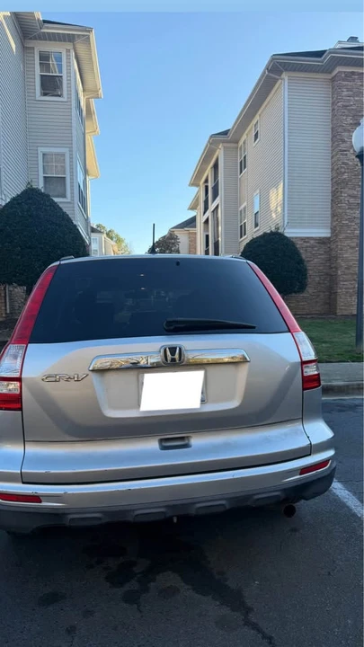 2011 Honda CR-V 3rd Gen - Image 2 of 8