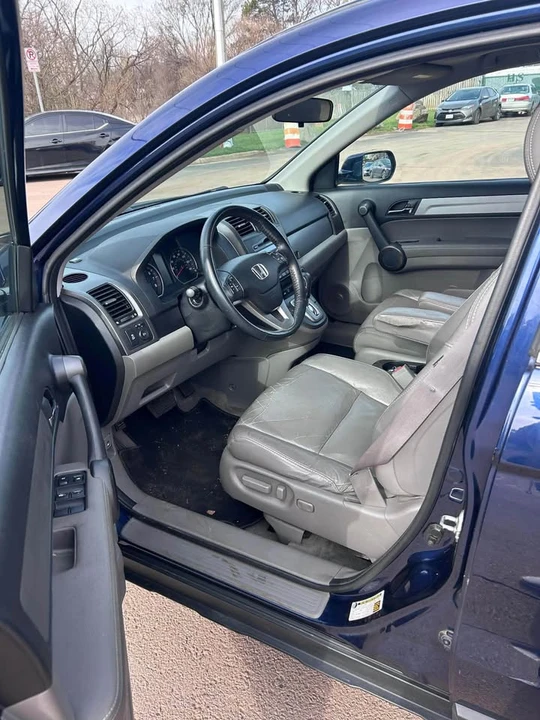 2011 Honda CR-V 3rd Gen - Image 2 of 5
