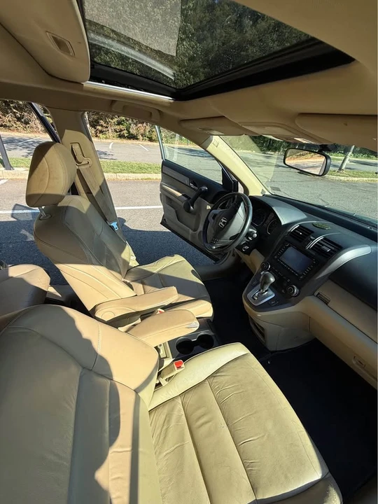 2011 Honda CR-V 3rd Gen - Image 6 of 14