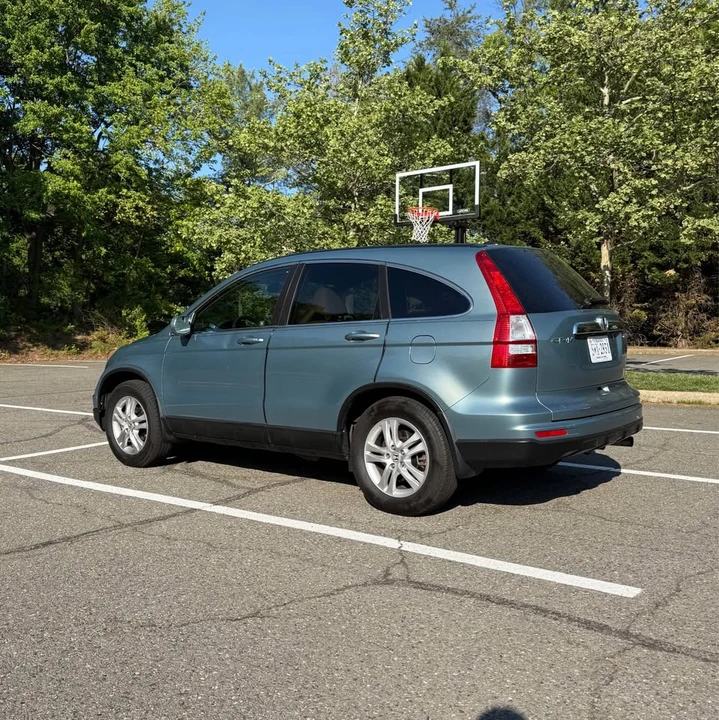 2011 Honda CR-V 3rd Gen - Image 3 of 14