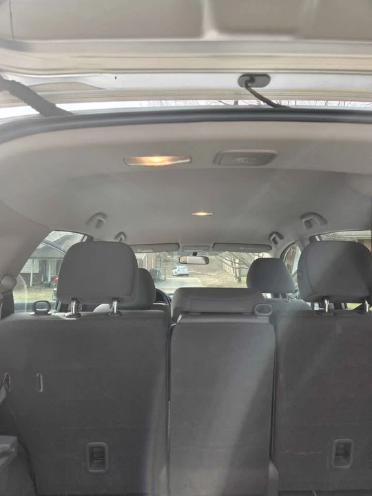 2011 Honda CR-V 3rd Gen - Image 9 of 14